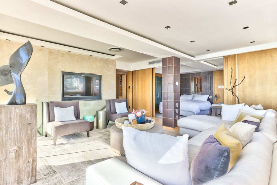 2 Bedroom Property for Sale in Bantry Bay Western Cape